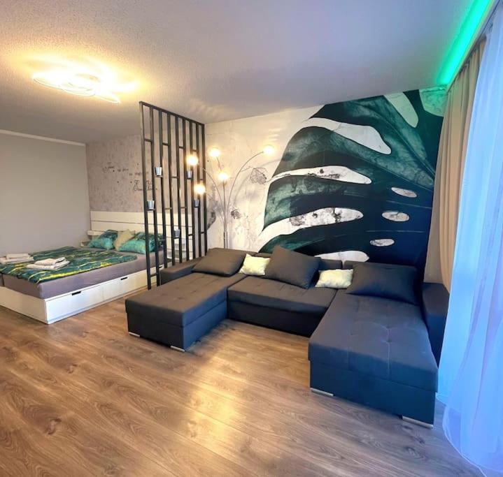 Grosse 3-Zimmer Wohnung, Zentrale Lage. Mülheim an der Ruhr Buitenkant foto